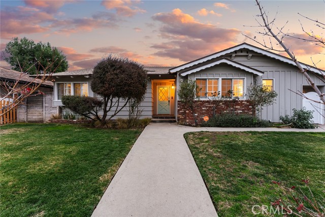 Detail Gallery Image 45 of 46 For 23642 Oxnard St, Woodland Hills,  CA 91367 - 3 Beds | 3 Baths
