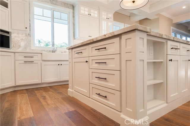 1401 Lynngrove Drive, Manhattan Beach, California 90266, 5 Bedrooms Bedrooms, ,5 BathroomsBathrooms,Residential,Sold,Lynngrove,SB17035435