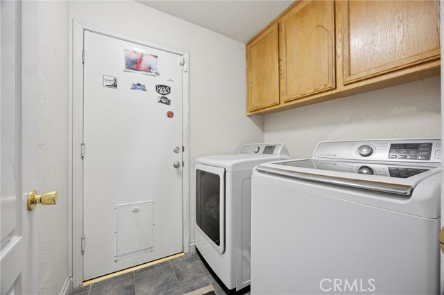 Detail Gallery Image 33 of 42 For 3802 Windflower Ave, Bakersfield,  CA 93313 - 3 Beds | 2 Baths