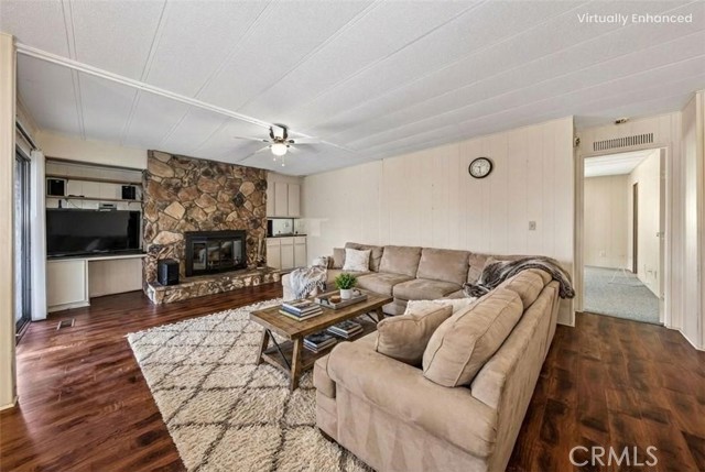 Detail Gallery Image 5 of 36 For 10322 Chisholm Trl, Cherry Valley,  CA 92223 - 2 Beds | 2 Baths