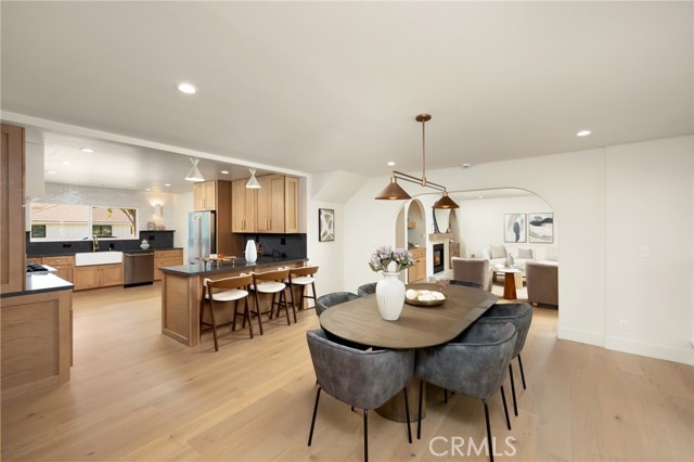 Detail Gallery Image 7 of 37 For 1839 Pitcairn Dr, Costa Mesa,  CA 92626 - 5 Beds | 4/1 Baths