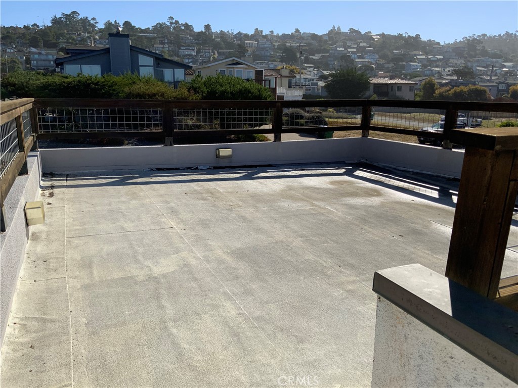 https://media.crmls.org/medias/cddf8252-ca99-4e2d-ba29-5592c47c8052.jpg?preset=X-Large
