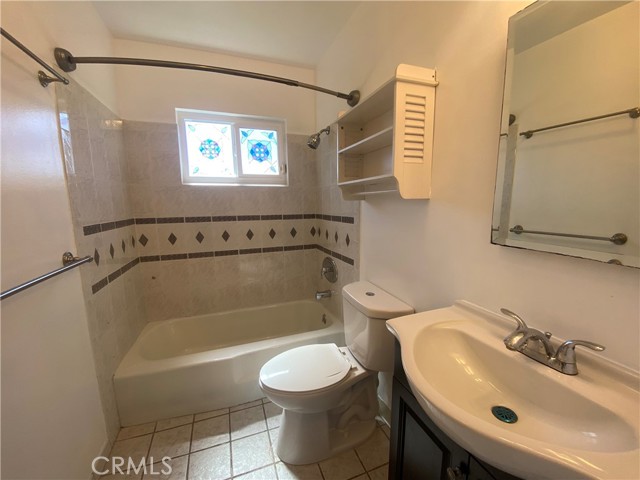 21601 Palos Verdes Boulevard, Torrance CA: https://media.crmls.org/medias/cddfb2de-def7-4b53-b913-69bb6b4ae8f1.jpg