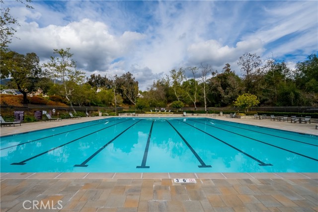 Detail Gallery Image 26 of 31 For 21241 Oakridge Ln, Trabuco Canyon,  CA 92679 - 3 Beds | 2/1 Baths