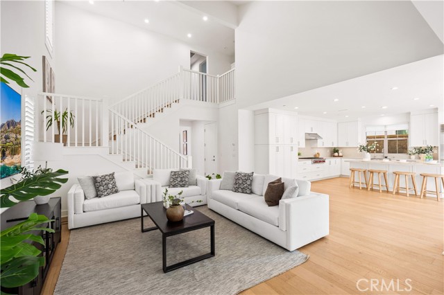 Detail Gallery Image 18 of 74 For 113 Imagination Trail, Irvine,  CA 92620 - 4 Beds | 3/1 Baths