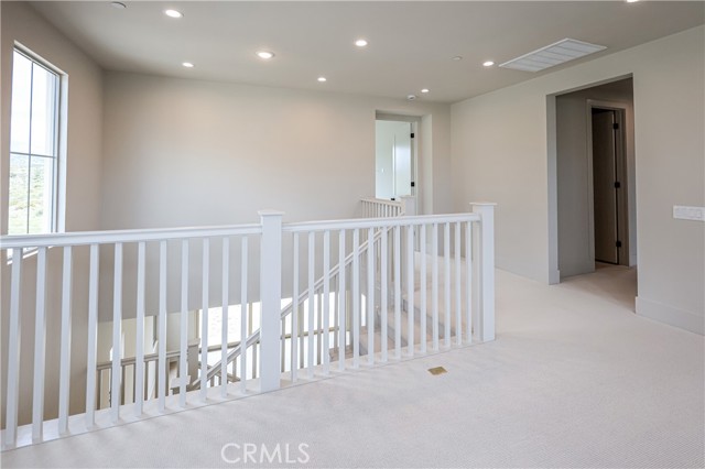 118 Mossvine, Irvine CA: https://media.crmls.org/medias/cde0c6f9-1149-43da-b3da-d5b9229d48ae.jpg
