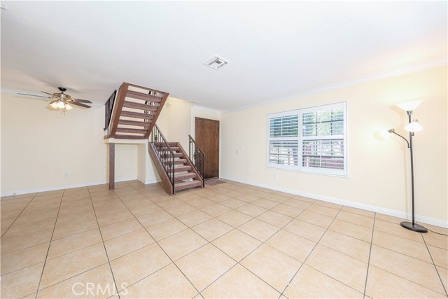 Detail Gallery Image 5 of 27 For 2602 Monte Carlo Dr #10,  Santa Ana,  CA 92706 - 3 Beds | 2/1 Baths