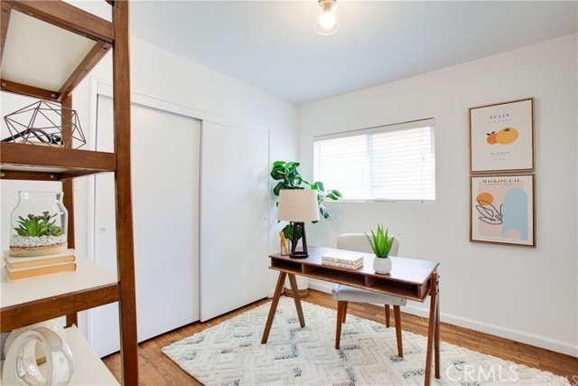  Income Home for Sale in Los Angeles, California