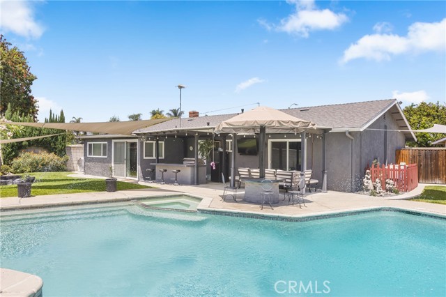 2951 S Plainfield Place, Ontario CA: https://media.crmls.org/medias/cde12ce3-f456-4be4-90dd-6ce30ed4e4d3.jpg