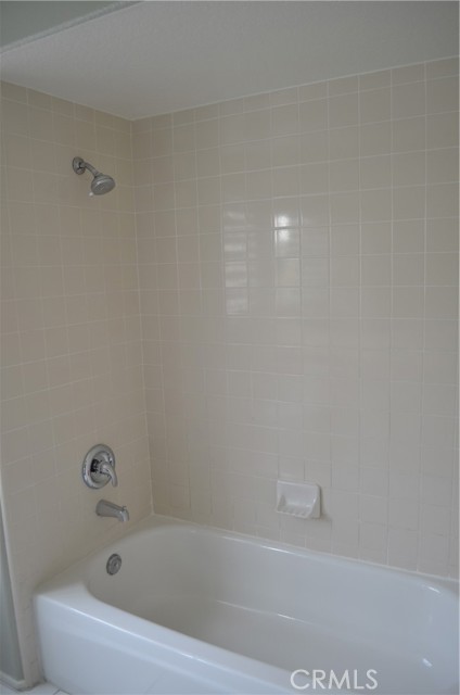 Detail Gallery Image 20 of 22 For 323 S Larkwood St, Anaheim Hills,  CA 92808 - 4 Beds | 2/1 Baths