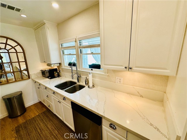 5431 Agnes Avenue, Valley Village CA: https://media.crmls.org/medias/cde14fe9-4296-458e-b342-082adce790ee.jpg