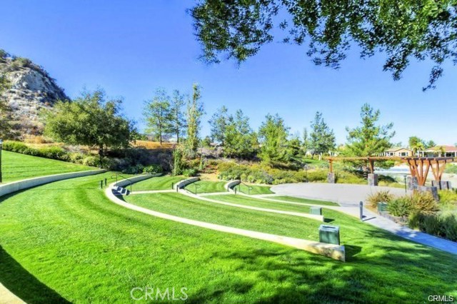 Detail Gallery Image 27 of 33 For 24024 Augusta Dr, Corona,  CA 92883 - 2 Beds | 2 Baths