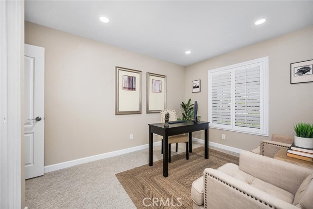 Detail Gallery Image 32 of 74 For 11348 Barbi Ln, Los Alamitos,  CA 90720 - 4 Beds | 2/1 Baths