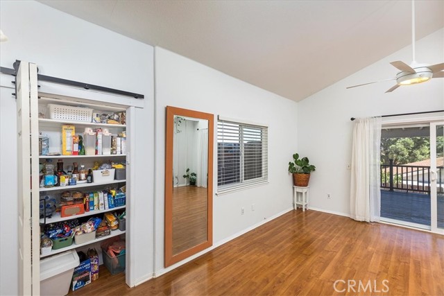 Detail Gallery Image 9 of 32 For 15556 Orange St, Lake Elsinore,  CA 92530 - 3 Beds | 2 Baths