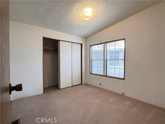 1500 Held Drive, Modesto CA: https://media.crmls.org/medias/cde26d14-f142-481d-8420-89406816ac46.jpg