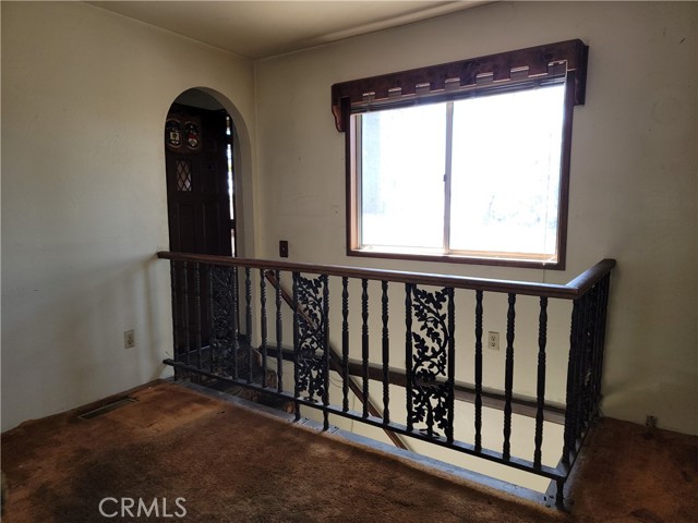 Detail Gallery Image 9 of 13 For 30573 Live Oak Dr, Running Springs,  CA 92382 - 3 Beds | 2/1 Baths