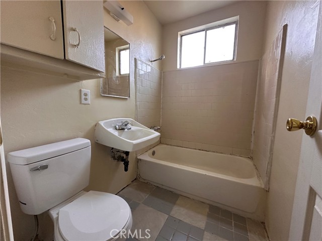 Detail Gallery Image 29 of 52 For 11464 Copeland St, Lynwood,  CA 90262 - – Beds | – Baths