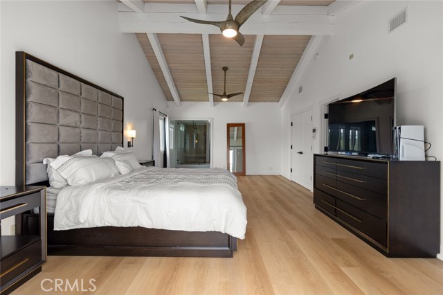 22224 Reynolds Drive, Torrance CA: https://media.crmls.org/medias/cde509ef-e65f-4c01-b306-4cbff5e0dd12.jpg