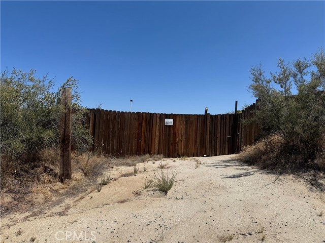 Image 18 of 21 For 53870 Bowers Rd