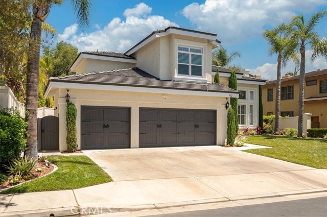 712 S Lost Canyon Road, Anaheim Hills CA: https://media.crmls.org/medias/cde5bcc6-eebe-4f0e-b635-d14487985fe5.jpg