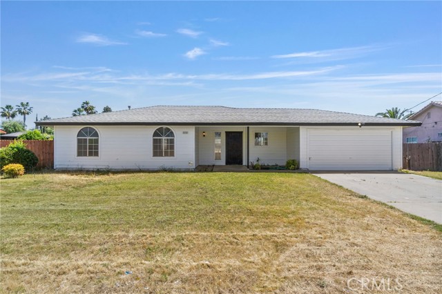 Detail Gallery Image 2 of 23 For 25732 Avenue 17, Madera,  CA 93638 - 3 Beds | 2 Baths
