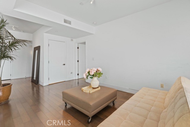 Detail Gallery Image 12 of 25 For 1817 Prosser Ave #503,  Los Angeles,  CA 90025 - 2 Beds | 2 Baths