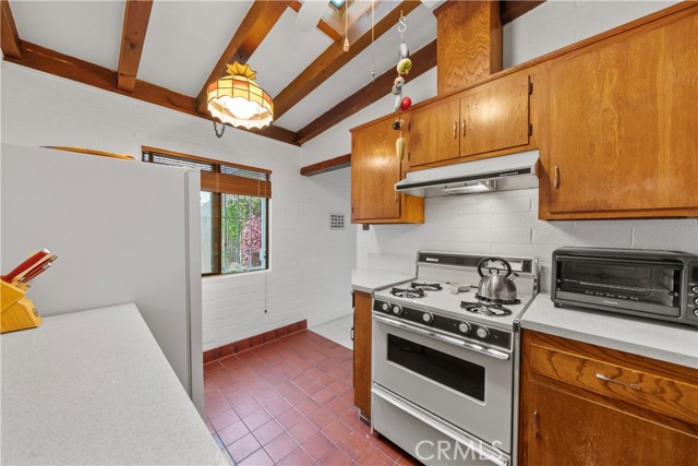 2324 Manchester Avenue, Cardiff by the Sea CA: https://media.crmls.org/medias/cde7e4d9-083d-440f-8d8a-347f2310a930.jpg
