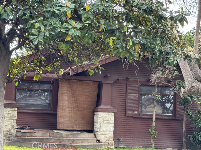Detail Gallery Image 1 of 1 For 1334 E 9th St, Long Beach,  CA 90813 - 2 Beds | 2 Baths