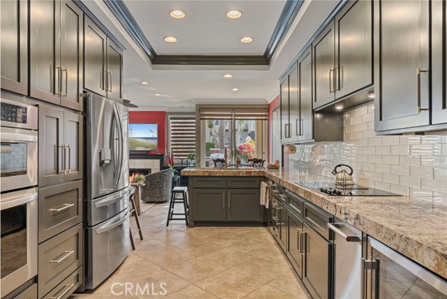 Detail Gallery Image 16 of 50 For 6216 Greenbrier Dr, Huntington Beach,  CA 92648 - 3 Beds | 2/1 Baths