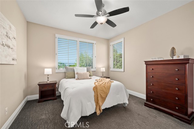 6 Las Plumas, Rancho Santa Margarita CA: https://media.crmls.org/medias/cde8f1a8-76fc-4812-830f-d20c6b7eaca8.jpg