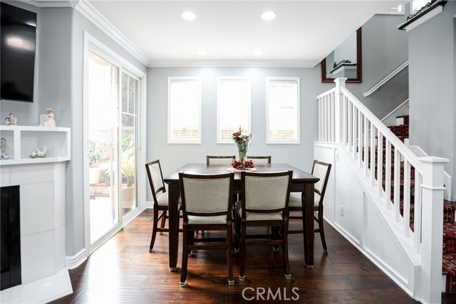 Detail Gallery Image 9 of 45 For 175 Zephyr Run, Tustin,  CA 92782 - 3 Beds | 2/1 Baths