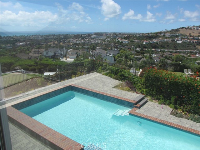 Detail Gallery Image 13 of 14 For 3009 Calle Frontera, San Clemente,  CA 92673 - 5 Beds | 2/1 Baths