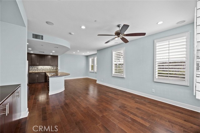 3 Compass Court, Aliso Viejo CA: https://media.crmls.org/medias/cde996c4-4e06-41c4-8efc-566084ad1039.jpg