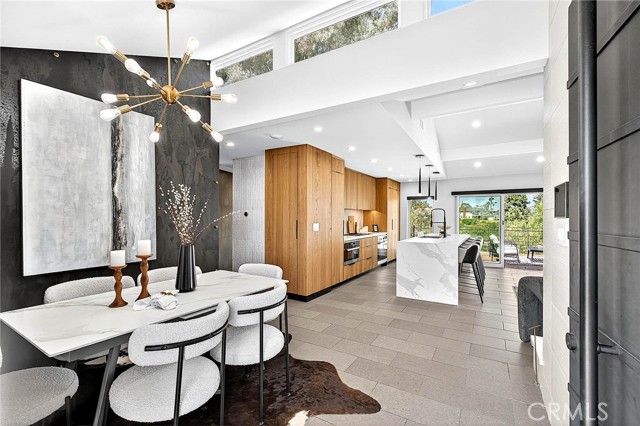 6441 Via De Anzar, Rancho Palos Verdes CA: https://media.crmls.org/medias/cdea778f-aba4-443c-9e84-10882b4cee62.jpg