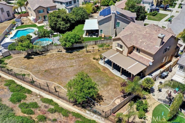 34229 Toyon Court, Lake Elsinore CA: https://media.crmls.org/medias/cdeb8e1c-42e0-4d40-8d08-c435820c49b7.jpg