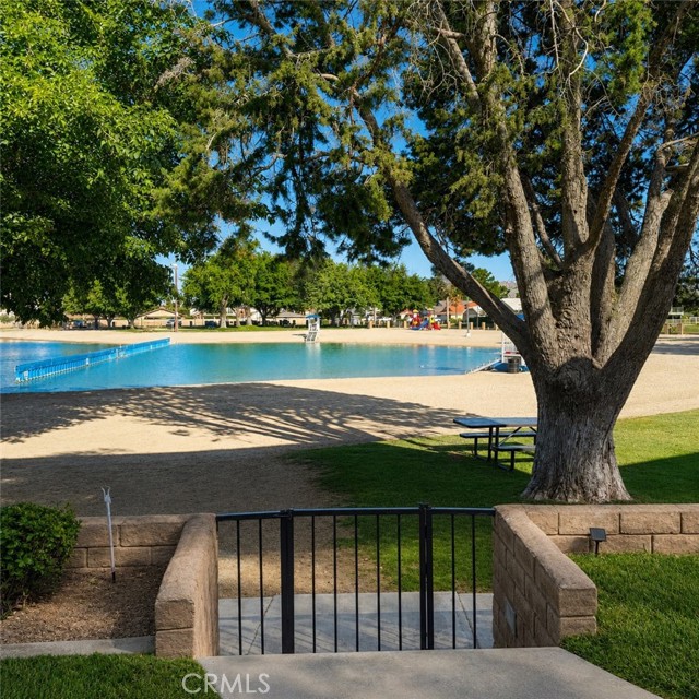Front Image Thumbnail for CRHD26145257