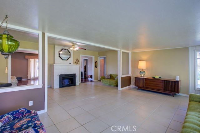 Detail Gallery Image 14 of 40 For 651 E 21st, Merced,  CA 95340 - 2 Beds | 2 Baths