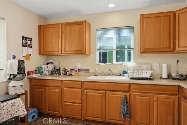 Image 31 of 39 For 8792 Grindlay