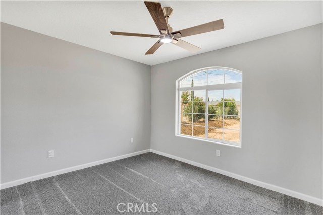 Detail Gallery Image 29 of 34 For 10376 Portland Ave, Hesperia,  CA 92345 - 4 Beds | 2/1 Baths