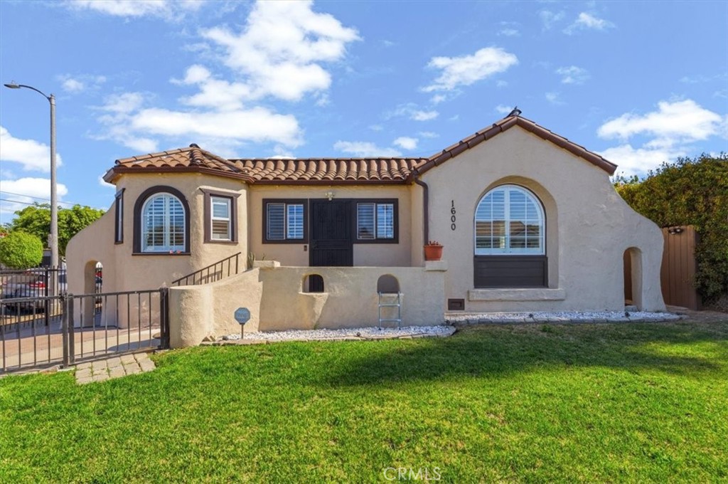 1600 W 80th Street