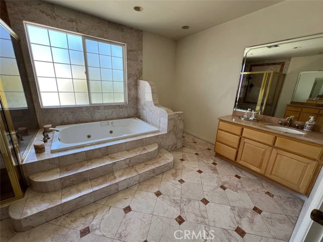 4751 Haskell Avenue, Encino CA: https://media.crmls.org/medias/cdeeaa4b-5a54-4c60-9008-2debe85a4ab3.jpg