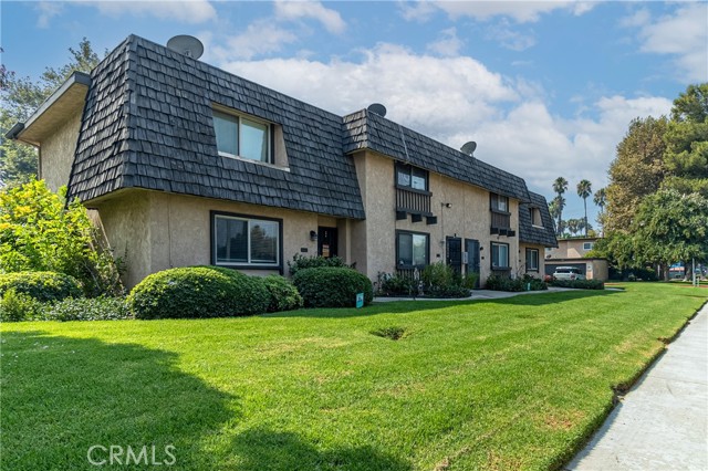 Detail Gallery Image 1 of 1 For 10654 White Oak Dr, Riverside,  CA 92505 - 2 Beds | 1/1 Baths