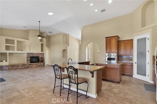 21777 Poppy Road, Apple Valley CA: https://media.crmls.org/medias/cdeeece9-91a1-494d-b7fd-32b72353df0a.jpg