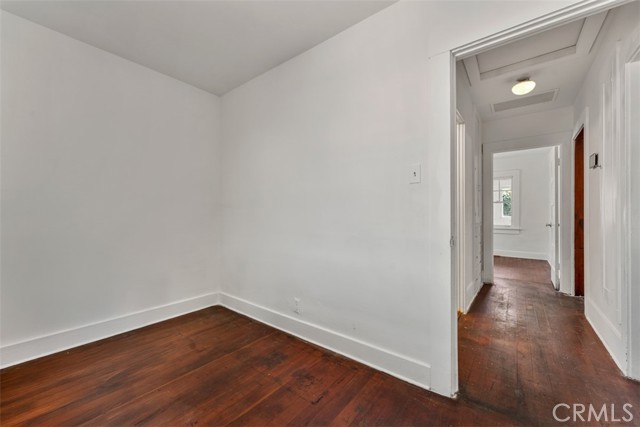Detail Gallery Image 22 of 39 For 5065 La Roda Ave, Los Angeles,  CA 90041 - 3 Beds | 1 Baths