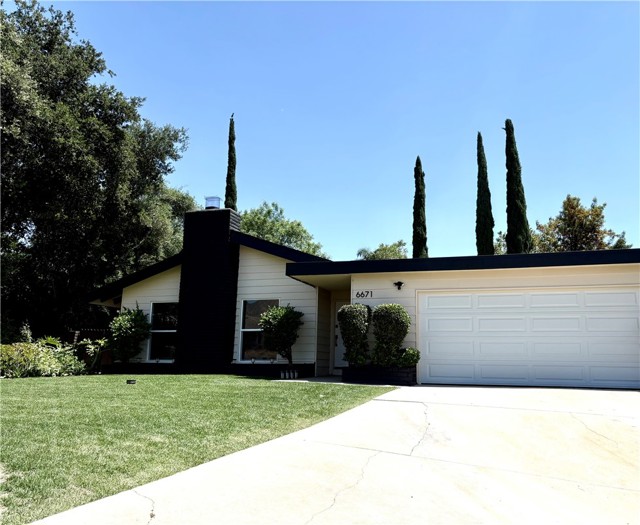 Front Image Thumbnail for CRSR26083229