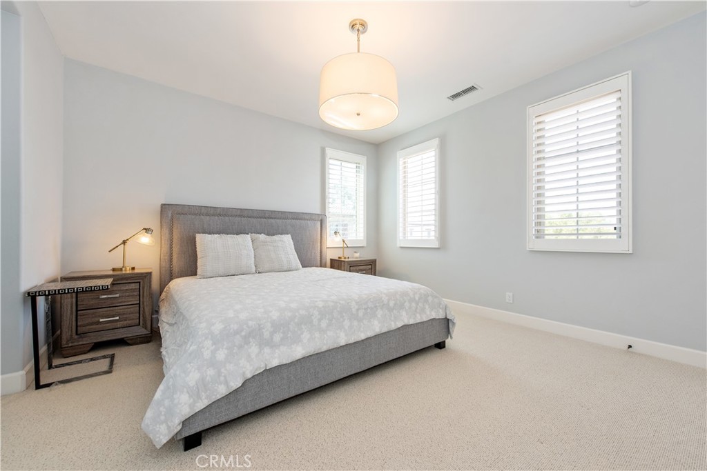 Cdeffc49 D966 42a8 99c4 957426aa8824