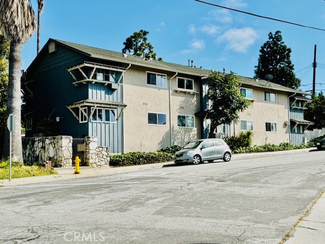 26110 Cayuga Avenue