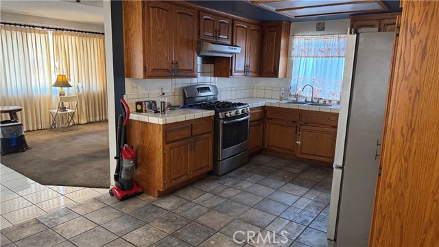 788 West 1st Street photo 11