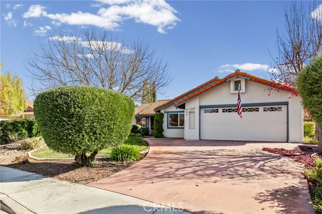 Detail Gallery Image 2 of 42 For 904 Spyglass Ct, Paso Robles,  CA 93446 - 3 Beds | 2 Baths