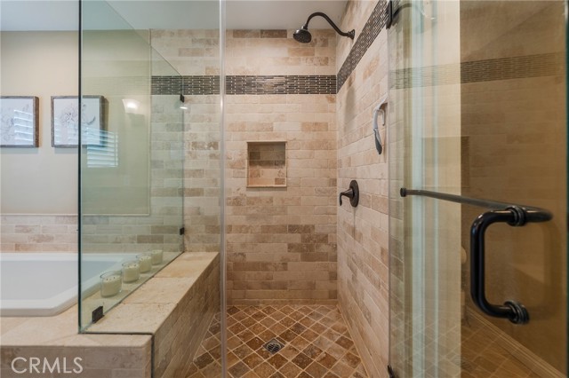 Detail Gallery Image 28 of 51 For 19322 Archfield Ln, Huntington Beach,  CA 92648 - 3 Beds | 2/1 Baths